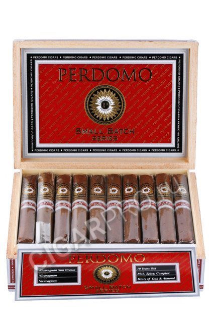 Сигары Perdomo Small Batch Toro Especial Sun Grown