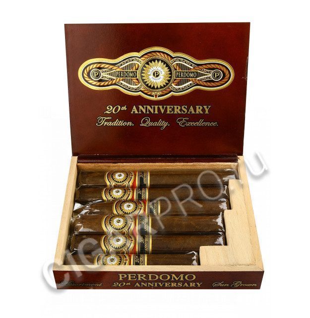 Perdomo 20 Anniversary Sun Grown Gift Pack