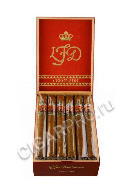 La Flor Dominicana Coronado by La Flor Double Toro
