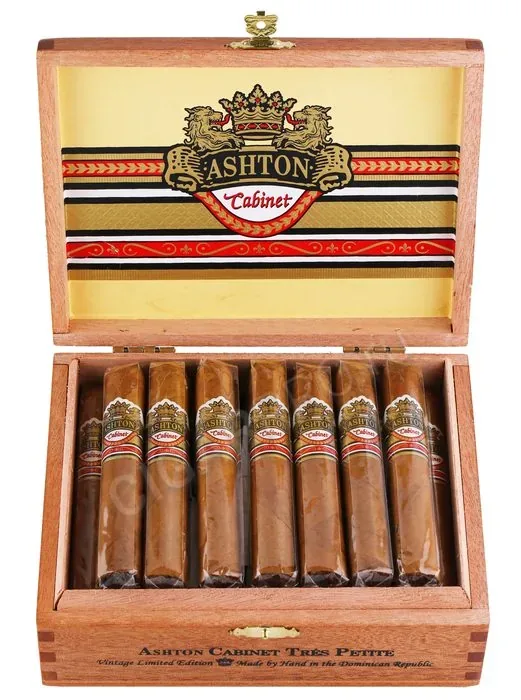 Сигары Ashton Cabinet Selection Tres Petit