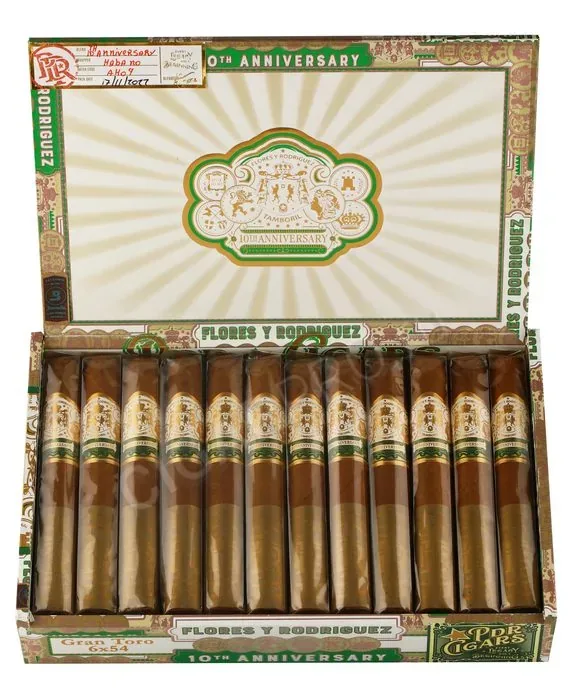 Сигары PDR FYR 10th Anniversary Reserva Limitada Gran Toro