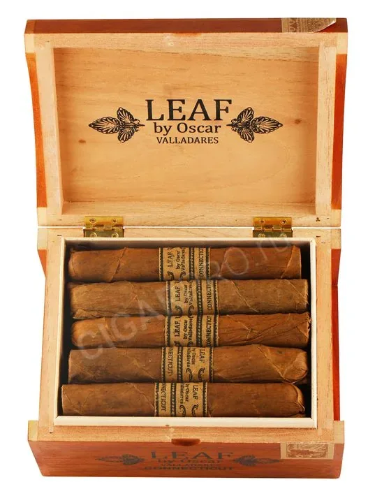 Сигары Leaf by Oscar Valladares Connecticut Toro