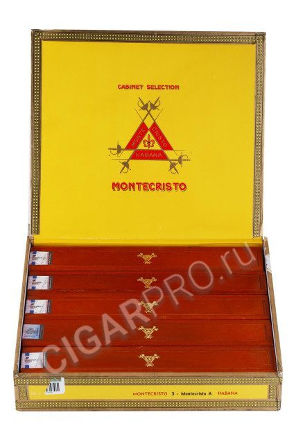 Сигары Montecristo A в деревянном пенале