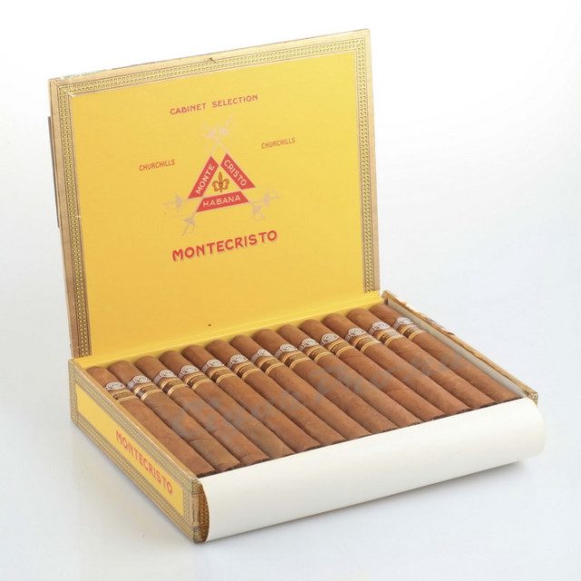 Сигары Montecristo Churchills Anejados