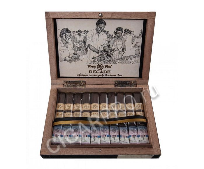Сигары Rocky Patel Decade Robusto