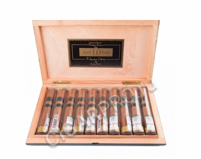 Rocky Patel Vintage 1992 Robusto Tubos