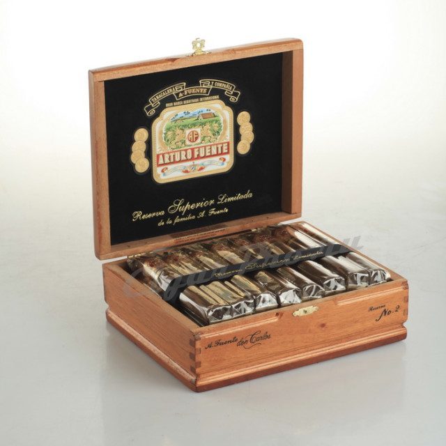 Arturo Fuente Don Carlos Pyramid No.2