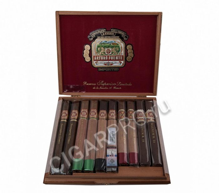 Arturo Fuente Holiday Collection
