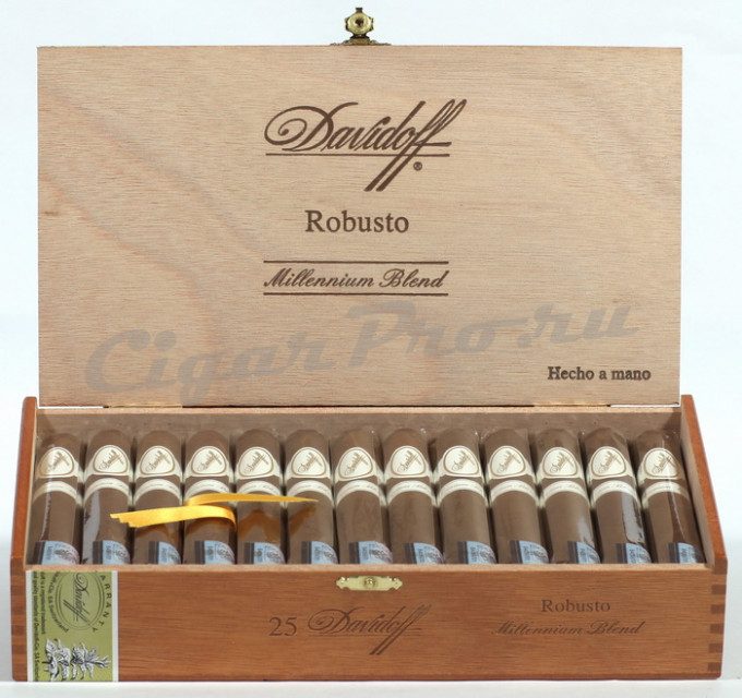 Сигары Davidoff Millennium Blend Robusto