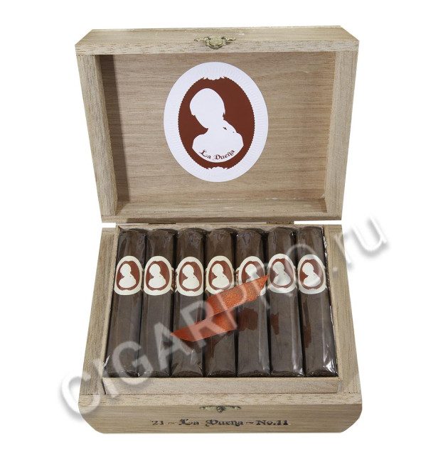 La Duena №11 Petit Robusto