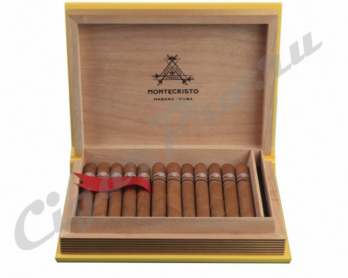 Подарочный хьюмидор с сигарами Montecristo Churchills Anejados